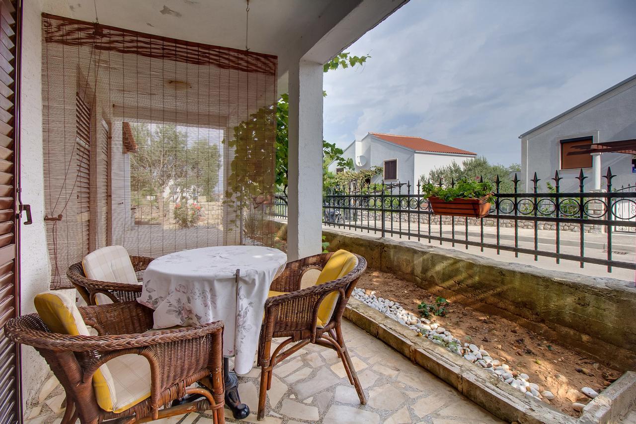 Apartments Vanda Mali Lošinj Exterior foto